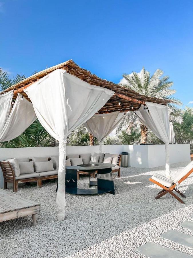 فيلا The Farm Chalet العين المظهر الخارجي الصورة